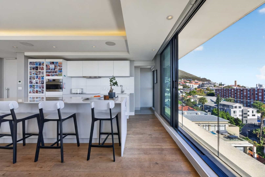 3 Bedroom Property for Sale in Green Point Western Cape